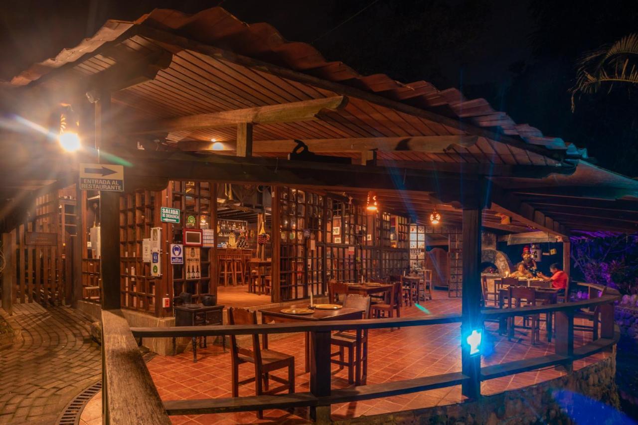 El Jardin Hotel & Restaurante Puyo Exterior photo