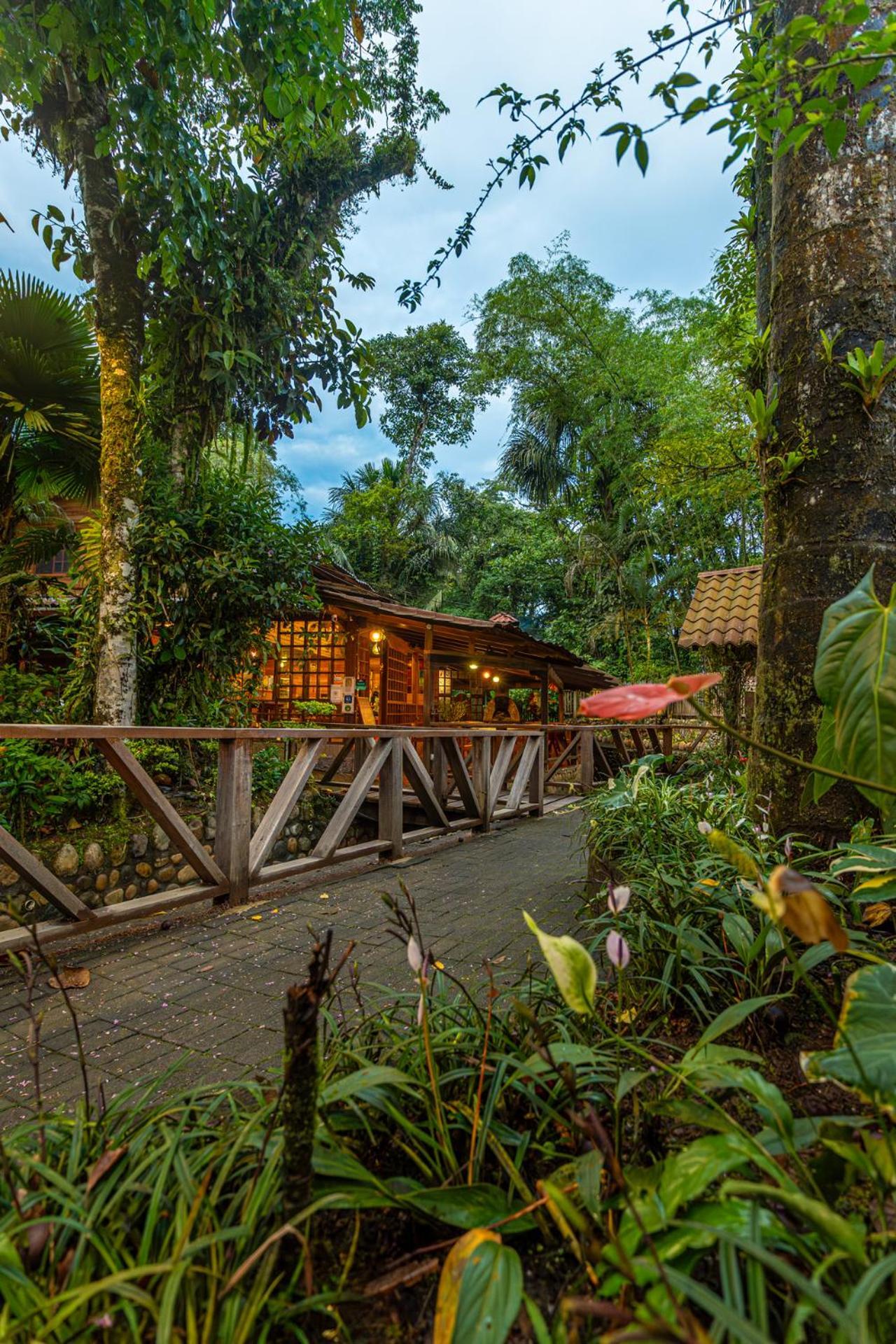 El Jardin Hotel & Restaurante Puyo Exterior photo